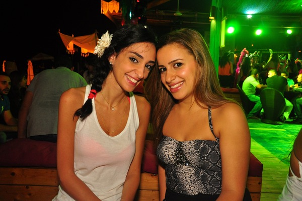 Saturday Night At Edde Sands
